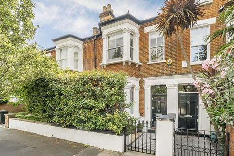 Beaumont Road, London W4