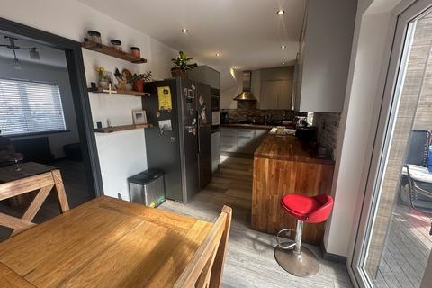 3 bedroom end of terrace house for sale, Ivanhoe Avenue , Nuneaton