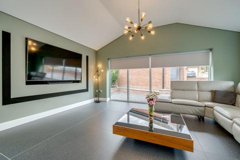 3 bedroom detached house for sale, Hepworth Close, Mirfield
