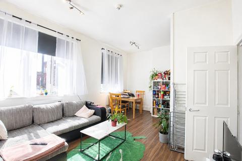 4 bedroom barn conversion to rent, Burlington Parade, Gratton Terrace