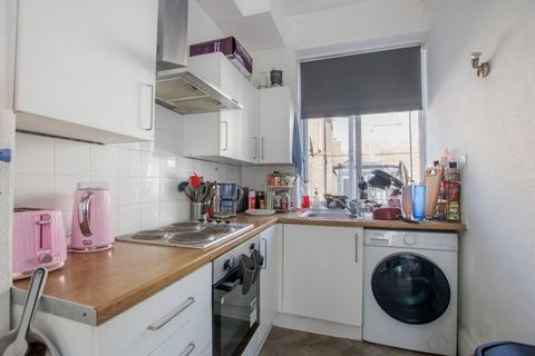 4 bedroom barn conversion to rent, Burlington Parade, Gratton Terrace
