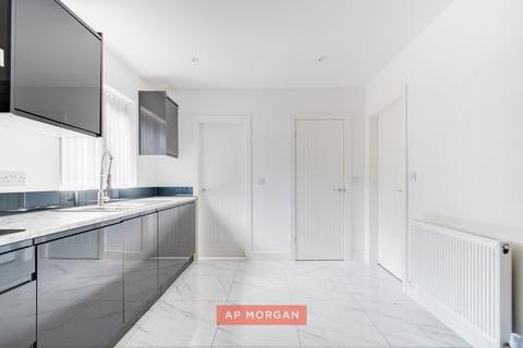 3 bedroom end of terrace house for sale, Menin Road, Tipton, West Midlands, DY4