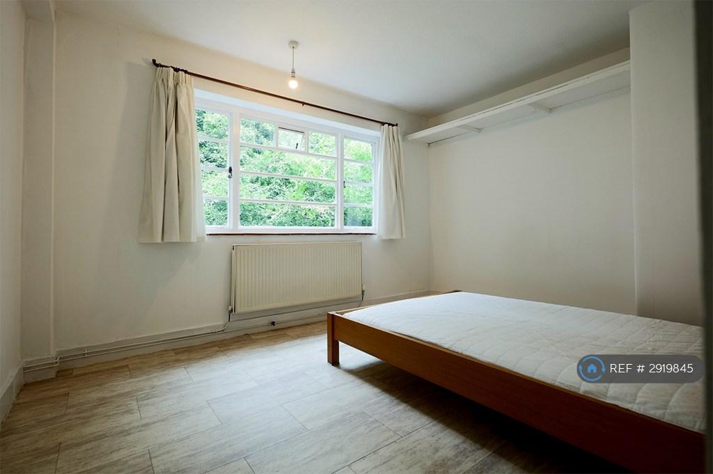Humberstone Avenue, Manchester, M15 - More