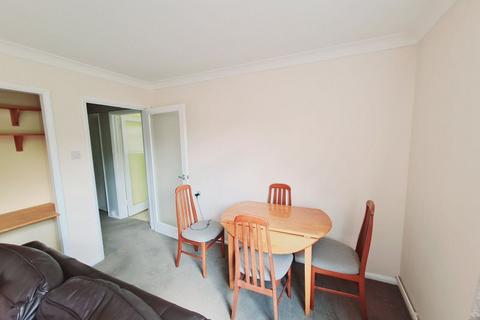 1 bedroom flat for sale, Little Bookham Street, Little Bookham KT23