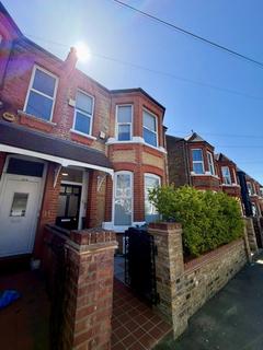 3 bedroom flat for sale, 111B Bathurst Gardens, London, Brent, NW10 5JJ