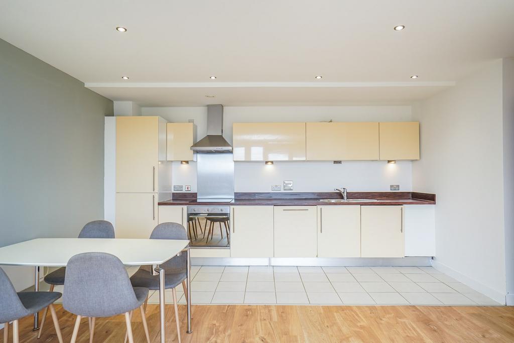 Apartment in Leeds - View 2