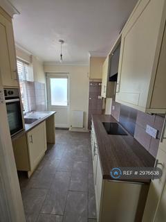 3 bedroom detached house to rent, Stanley Drive, Nottingham, NG9