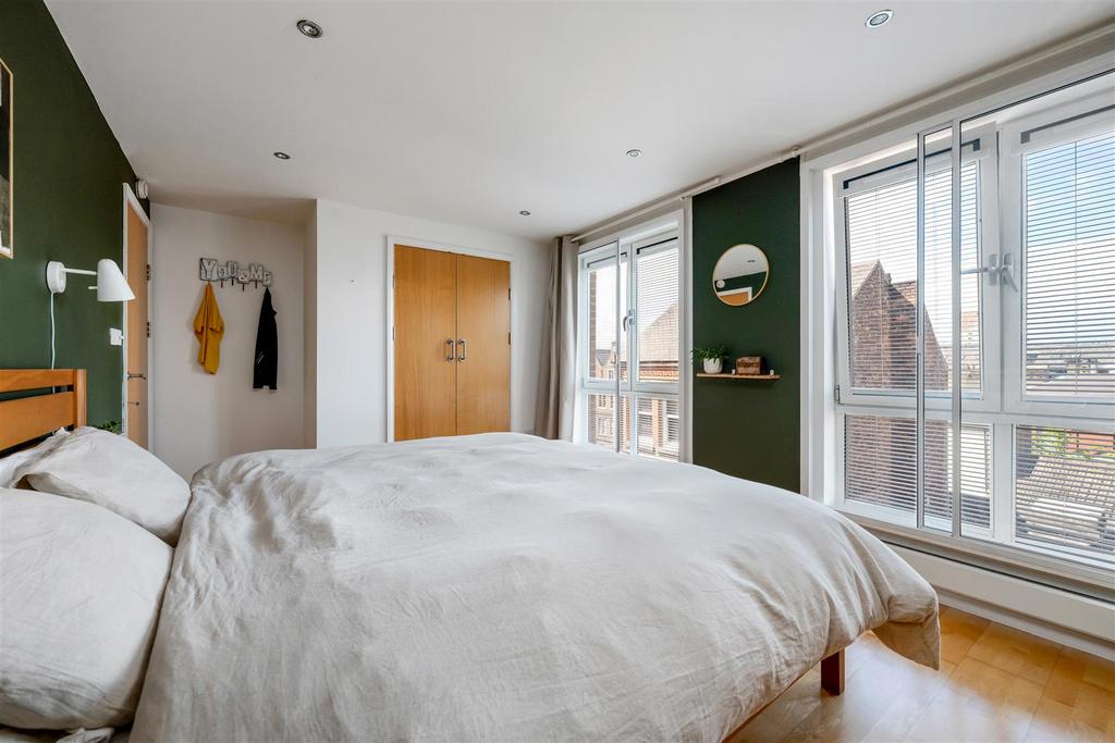 Apartment in Nottingham, Rainbow Quarter, St Ann's - More