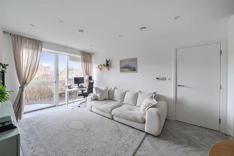 1 bedroom flat for sale, Hermitage Lane, Childs Hill, NW2