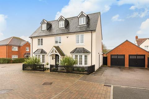 5 bedroom detached house to rent, Alder Wynd, Silsoe, Bedford