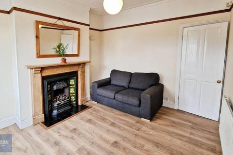 2 bedroom terraced house to rent, War Lane, Harborne, Birmingham