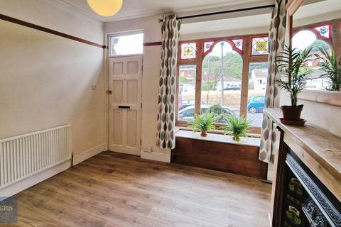 2 bedroom terraced house to rent, War Lane, Harborne, Birmingham