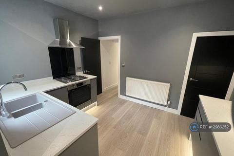 3 bedroom terraced house to rent, Lenchville, Kidderminster, DY10