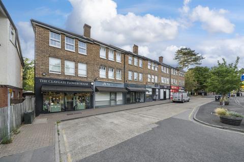 Hare Lane, Claygate, Esher