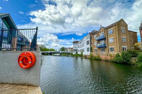 undefined, The Wharf, Coal Orchard, Taunton. TOWN CENTRE LOCATION!