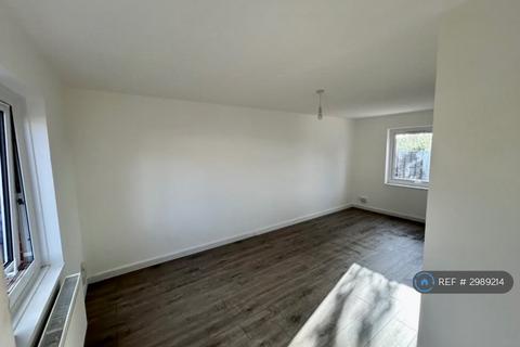 3 bedroom terraced house to rent, Longlands Road, Bishops Cleeve, Cheltenham, GL52