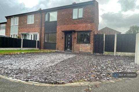 3 bedroom semi-detached house to rent, Catherine Way, Newton-Le-Willows, WA12