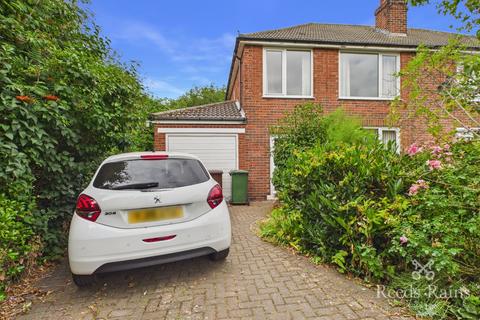 3 bedroom semi-detached house for sale, Bedford Close, Pontefract WF7