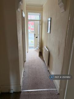 2 bedroom flat to rent, West Jesmond, Newcastle Upon Tyne, NE2