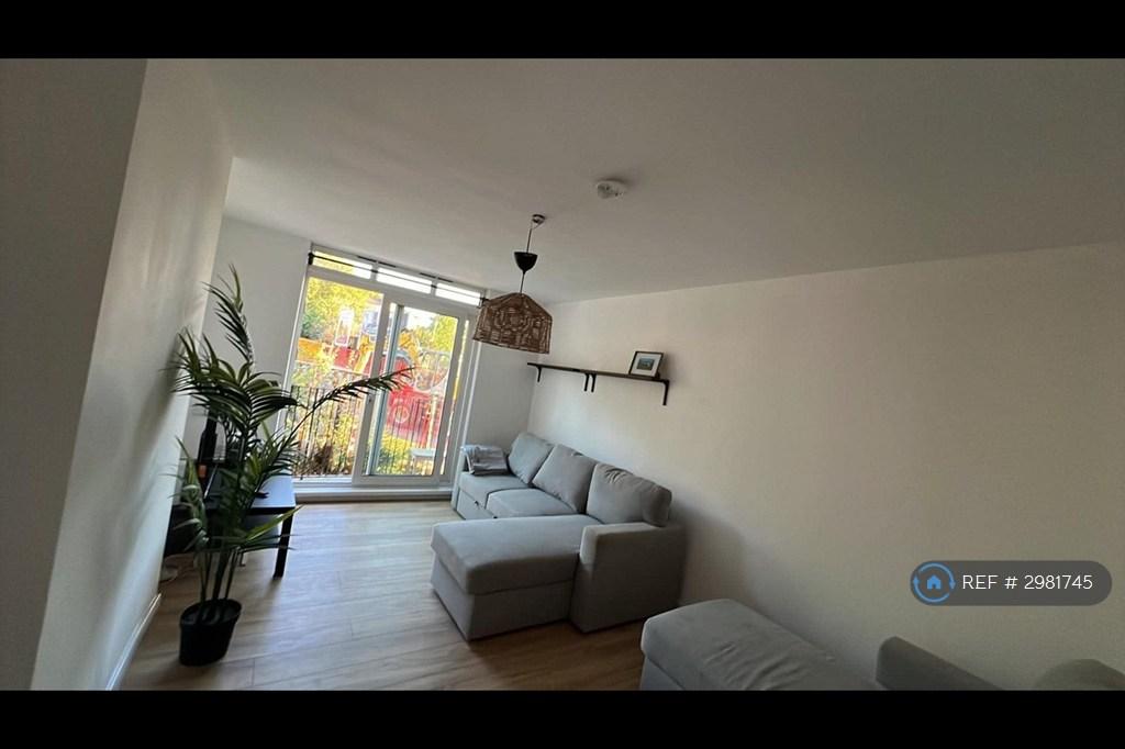 Apartment in London - View 2
