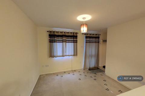 1 bedroom semi-detached house to rent, Hilliard Drive, Bradwell, Milton Keynes, MK13