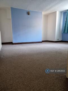 2 bedroom flat to rent, Talbot Street, Southport, PR8