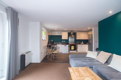 2 bedroom flat for sale, Central Way, Warrington WA2
