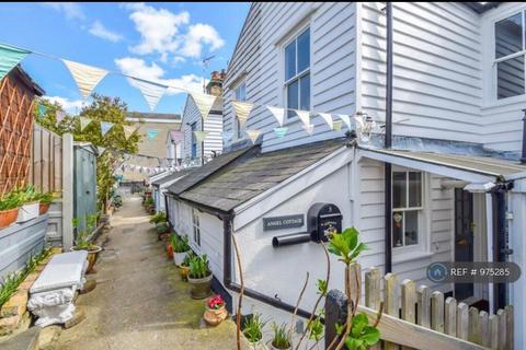 2 bed terraced house for rent in Norman Place, Leigh-On-Sea, SS9