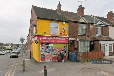4 bedroom maisonette to rent, Haunchwood Road, Nuneaton, CV10