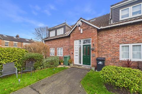 2 bedroom apartment for sale, Walton Park, North Shields