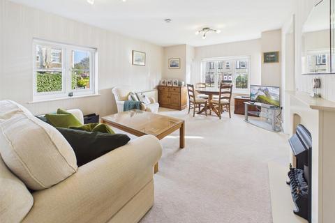 2 bedroom apartment for sale, Walton Park, North Shields
