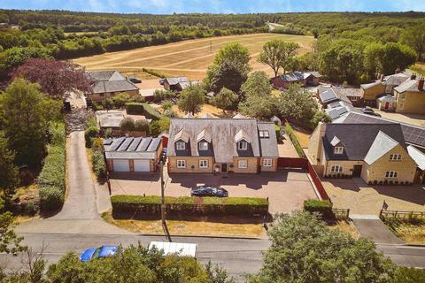 7 bedroom detached bungalow for sale, Buckingham Road, Silverstone, Towcester