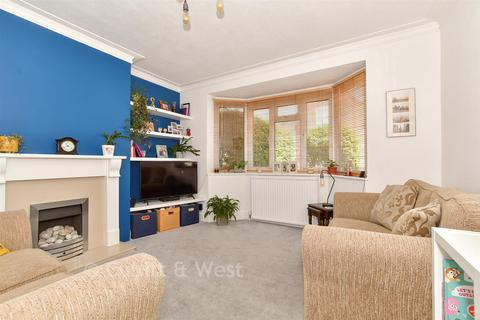 3 bedroom end of terrace house for sale, Queen Street, Worthing BN14