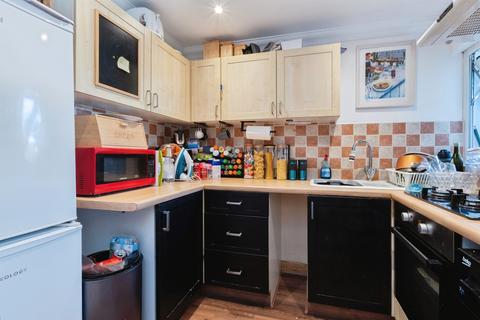 2 bedroom apartment for sale, Wimborne Road, Bournemouth