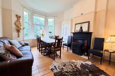 2 bedroom flat to rent, Broomfield Road, Springburn, Glasgow, G21