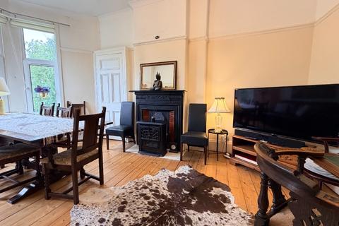 2 bedroom flat to rent, Broomfield Road, Springburn, Glasgow, G21
