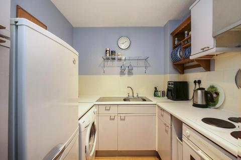 2 bedroom apartment for sale, Nicholas Gardens, York