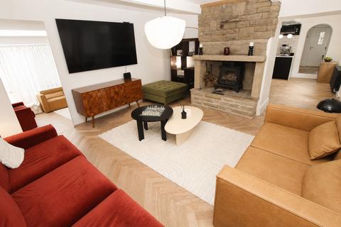 3 bedroom semi-detached house for sale, Bacup Road, Todmorden OL14