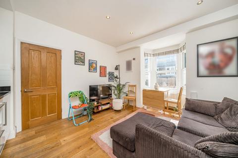2 bedroom flat to rent, Glenarm Road, London E5