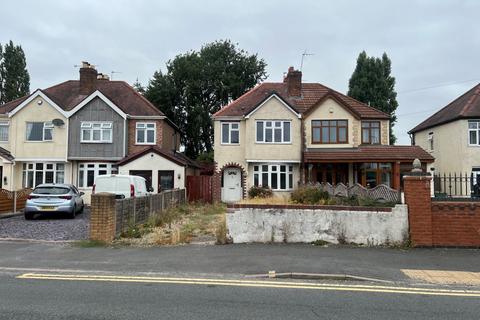 3 bedroom semi-detached house for sale, 75 Blackburn Avenue, Wolverhampton, WV6 9JT
