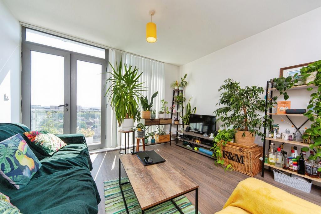 Apartment in Liverpool - View 2
