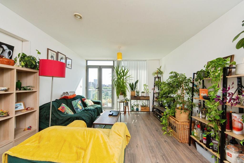 Apartment in Liverpool - View 6