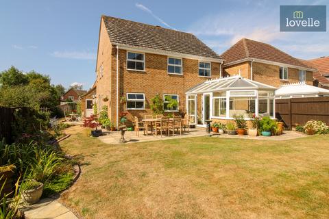 4 bedroom detached house for sale, Eresbie Road, Louth, LN11