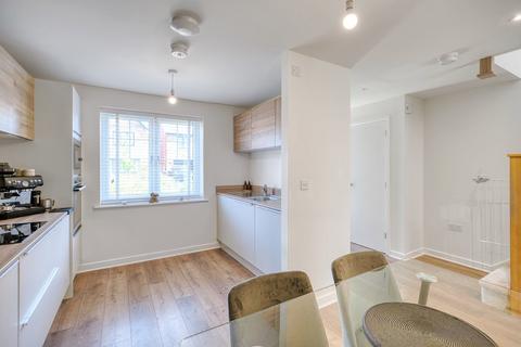 3 bedroom detached house for sale, Stone Drive, Burnopfield