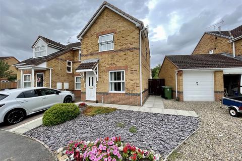2 bedroom semi-detached house for sale, Raddive Close, Newton Aycliffe