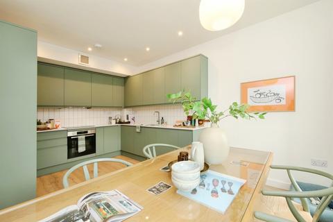 4 bedroom townhouse for sale, Duncombe Square, Burton Stone Lane, York