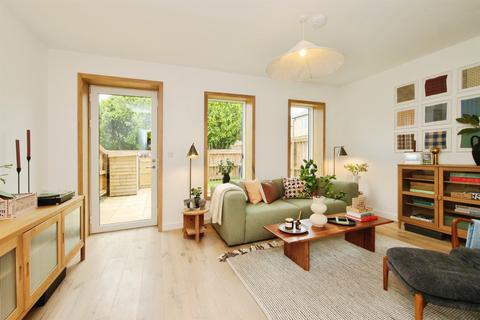 4 bedroom townhouse for sale, Duncombe Square, Burton Stone Lane, York