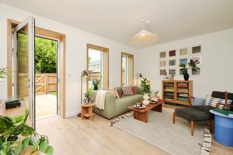 4 bedroom townhouse for sale, Duncombe Square, Burton Stone Lane, York
