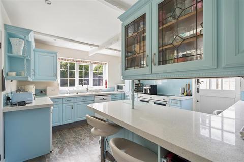 4 bedroom house for sale, Cragg Avenue, Radlett WD7