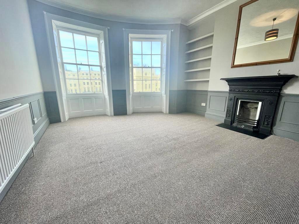 Brunswick Square, Hove - View 4